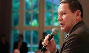 'Vamos privatizar tudo o que tiver que ser privatizado', diz Mourão