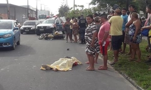 Em Manaus, motociclista morre esmagado e outro fica ferido em acidente chocante 