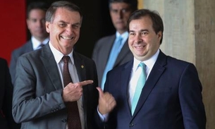 'Perdoo o Rodrigo Maia pela situação pessoal que ele está vivendo', diz Bolsonaro sobre atritos