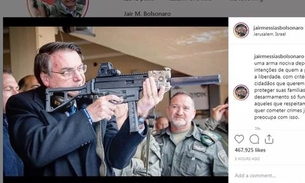 Bolsonaro posta foto com arma em punho e condena lei do desarmamento em viagem a Israel
