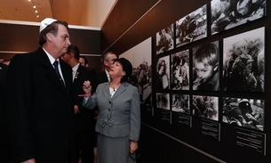 Nazismo é de esquerda, diz Bolsonaro após visita a memorial do Holocausto