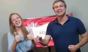 Lula parabeniza Vanessa Grazziotin pelo seu canal no YouTube ‘À Esquerda’