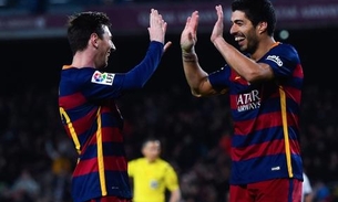 Suárez e Messi marcam, Barça bate Atlético, abre 11 pontos e põe a 'mão na taça'
