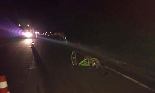 Ciclista morre ao ser atropelado por táxi em rodovia no Amazonas