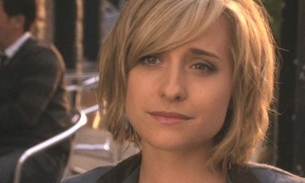 Atriz de ‘Smallville’, Allison Mack se declara culpada em caso de exploração sexual