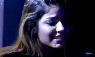 BBB19: Hariany chora e desabafa com Carolina: ‘ela fica debochando’