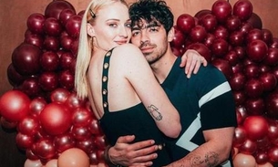 Joe Jonas faz homenagem inusitada para noiva comemorando estreia de Game Of Thrones 