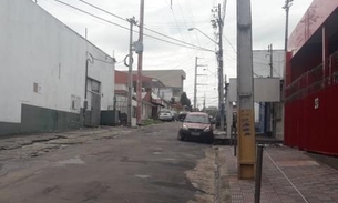 Em Manaus, homem é perseguido e executado a tiros ao lado de sorveteria