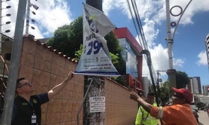 Mais de 100 propagandas irregulares são retiradas de bairro em Manaus