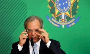 Guedes promete reduzir o preço do gás pela metade ‘em benefício dos mais pobres’