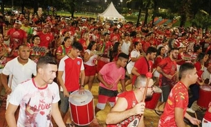 Batucada do Garantido realiza ensaio no CSU do Parque 10