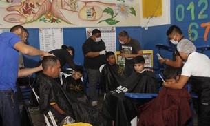 Serviços de cadastro para emprego, corte de cabelo e saúde chegam a zona Norte de Manaus