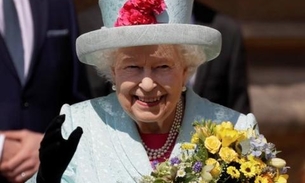 Rainha Elizabeth oferece emprego de social media com salário de R$ 152 mil 