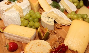 Comer queijo pode prolongar sua vida, afirma estudo