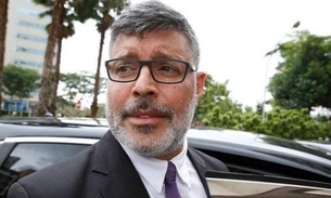 Ministro curte foto de Alexandre Frota em ensaio nu em rede social