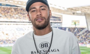 Neymar exibe conversas picantes para se defender de acusação e vira meme 