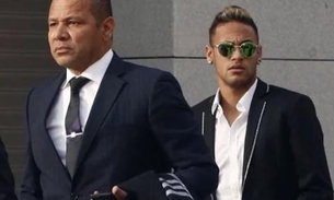 Pai diz que Neymar desconfiou ser vítima de golpe e defende divulgação de fotos