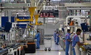 Indústria extingue 407 mil empregos em dois anos