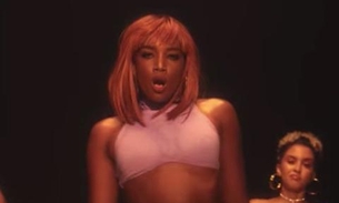 Iza rebola bumbum perfeito no clipe 'YoYo', de Gloria Groove; assista