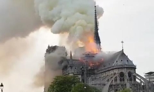 Dois meses após incêndio, Notre-Dame tem primeira missa