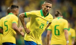 Richarlison afirma que torcida precisa apoiar mais a seleção brasileira