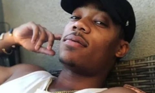 Ator de 'Todo Mundo Odeia o Chris' impressiona com corpo musculoso