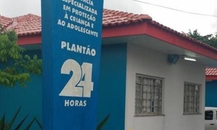 Casal embriagado é preso após abandonar filho de 5 anos em rua de Manaus