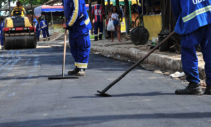 Obra em rotatória altera trânsito em avenidas de Manaus. Confira
