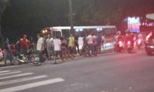 Criança de 9 anos é atropelada ao atravessar avenida Cosme Ferreira 