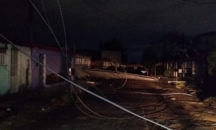 Forte temporal causa estragos em Manaus 