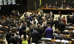 Projeto sobre porte de armas pode ser votado esta semana na Câmara