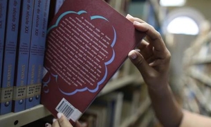 Biblioteca Pública abre no fim de semana com visita guiada, oficina, filmes e troca de livos e gibis