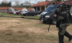 A caminho de ocorrência, policiais se deparam com explosivo jogado em rua de Manaus