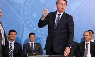 Bolsonaro diz que dinheiro do G-7 é 'esmola'