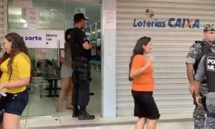Vídeo: Assaltantes armados invadem loteria e fazem reféns em Manaus