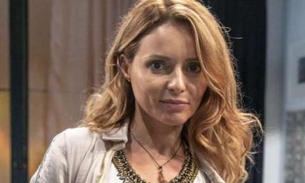 Atriz Rita Guedes sofre acidente de carro no Rio  