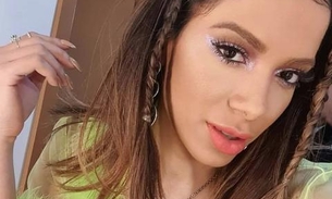 Anitta faz a fila andar após Scooby: 'acha que eu só canto p***** e não faço?'