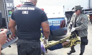 Após se envolver em confusão, homem é encontrado morto dentro de barco em Manaus