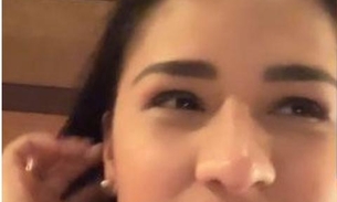 Cantora Simone sofre acidente de carro e critica motorista: ‘veio gritando’