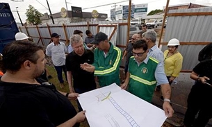 Obras na rotatória do Manoa avançam em Manaus 