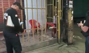 Homem é morto em mesa de bar por assassino encapuzado em Manaus