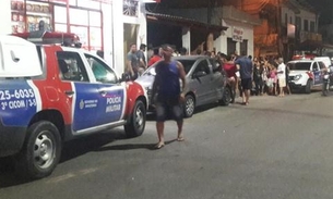 Homem é brutalmente assassinado em frente à própria casa em Manaus