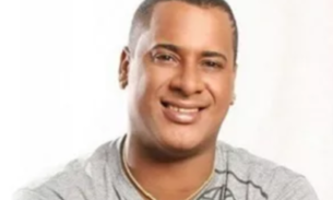 Com aparência irreconhecível, ex-vocalista do Timbalada, Xexéu é visto pedindo ajuda nas ruas