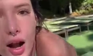 Ex-atriz da Disney, Bella Thorne faz dança sensual de biquíni 