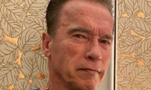 Arnold Schwarzenegger diverte seguidores com foto ‘acabado’ após filmagens 