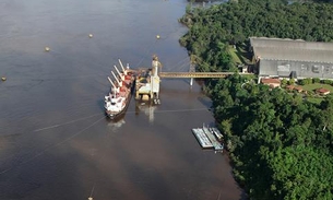 Uma pessoa morre e outra desaparece após embarcação naufragar no Amazonas