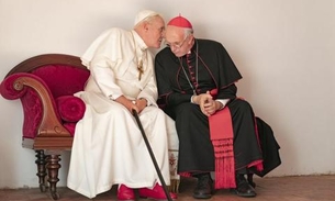 Estrelado por Anthony Hopkins, Dois Papas ganha super trailer; confira