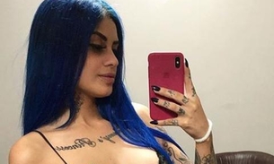 Turbinada em 'frente e verso', Tati Zaqui exibe corpão em fotos