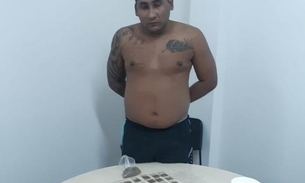 Suposto ‘gerente do tráfico’ é preso com sacola recheada de drogas em Manaus