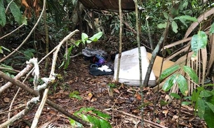 Familiares e amigos procuram corpo de garota executada por traficantes em Manaus